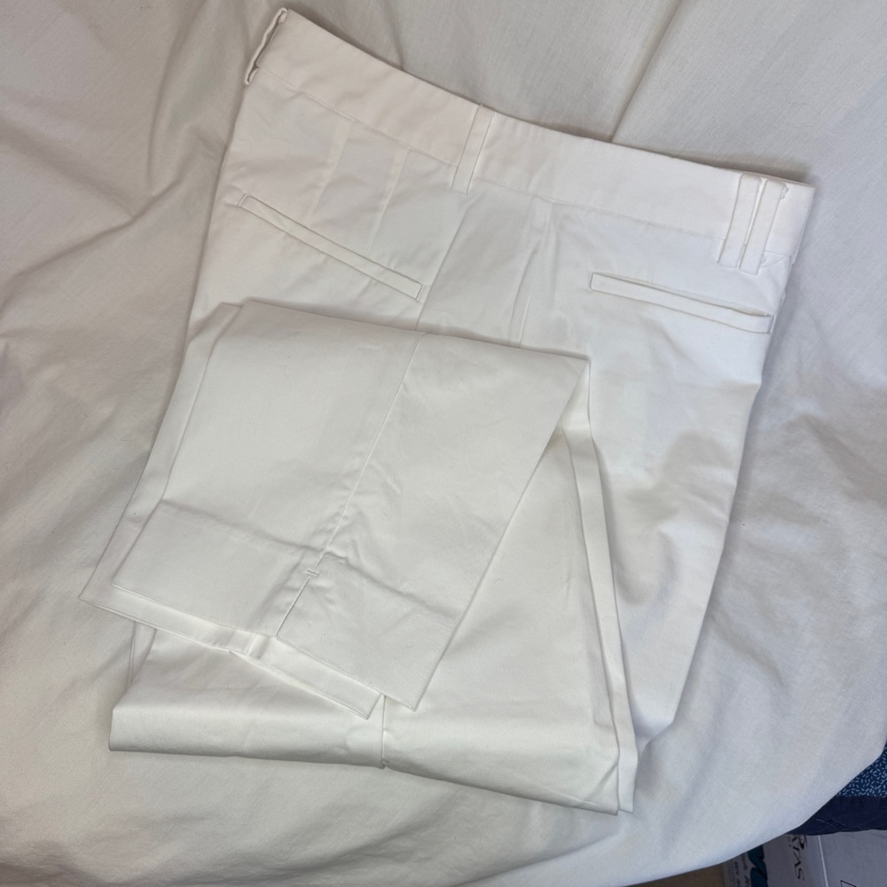 Ann Taylor Women's White Cropped Pants